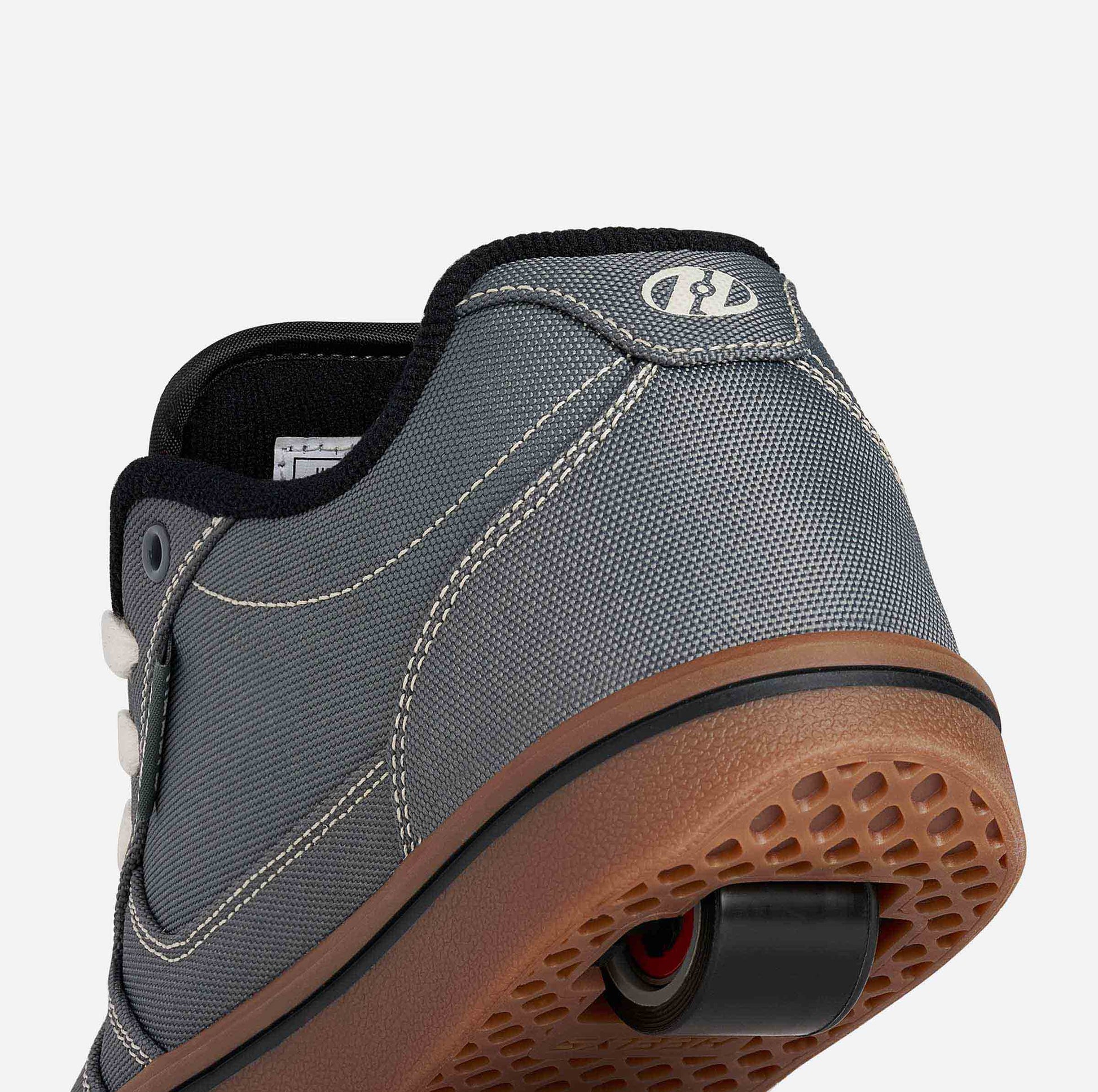 Heelys | Pro 25 | Grey/Antique White/Black