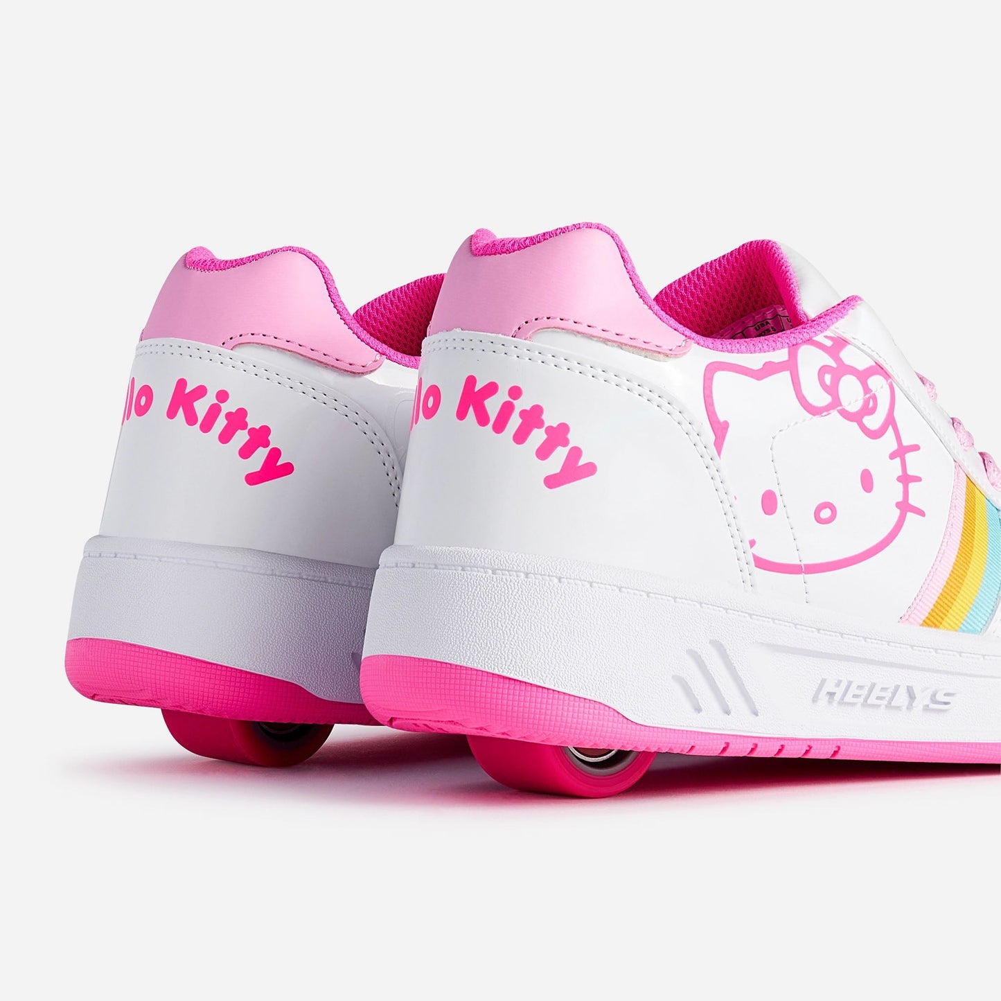 Hello Kitty Kama